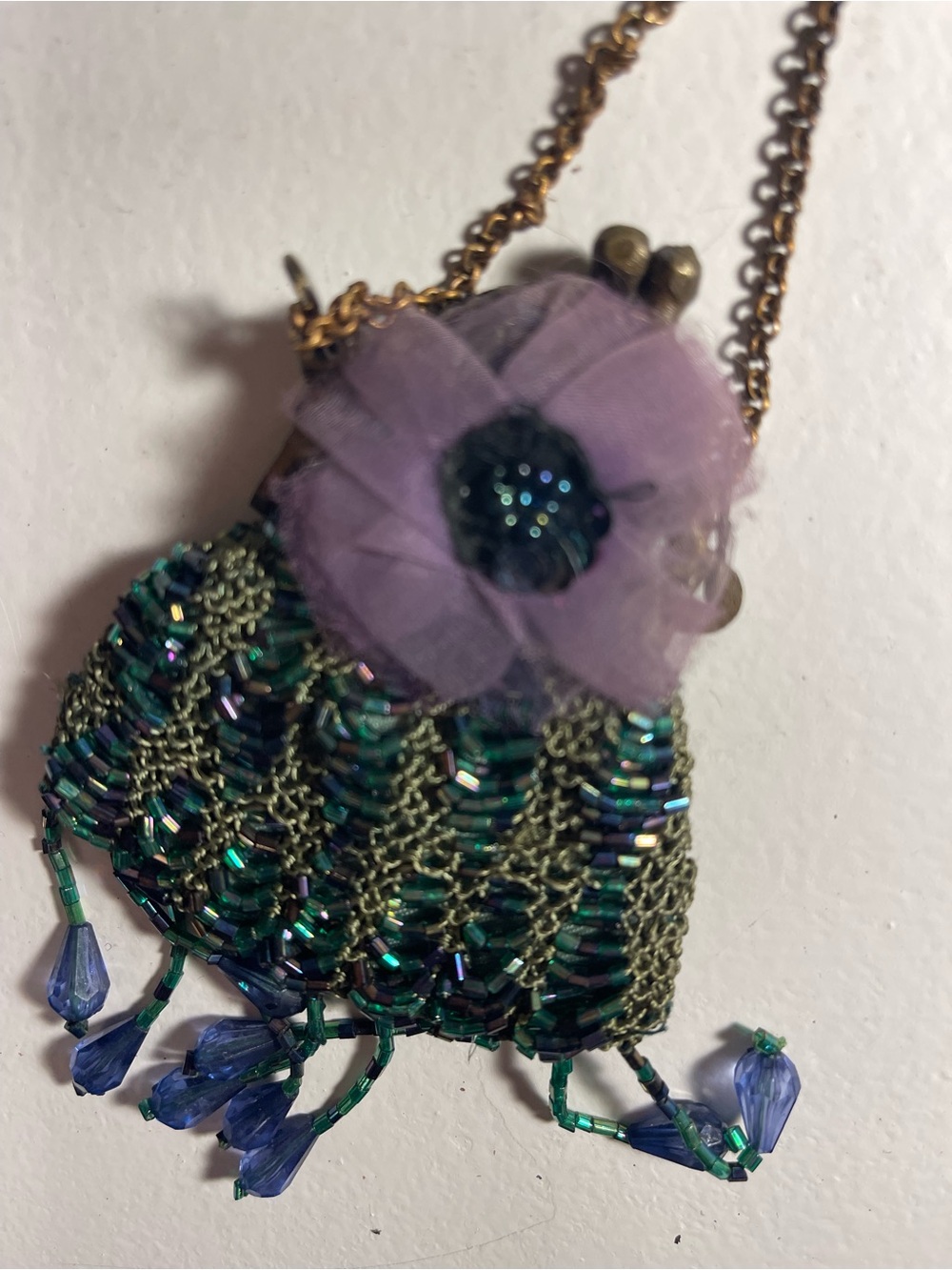 Delicate Purple Flower Green Beaded Pendant Necklace